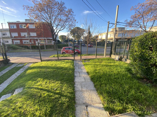 Venta Padron Unico Con 3 Dormitorios En Malvin
