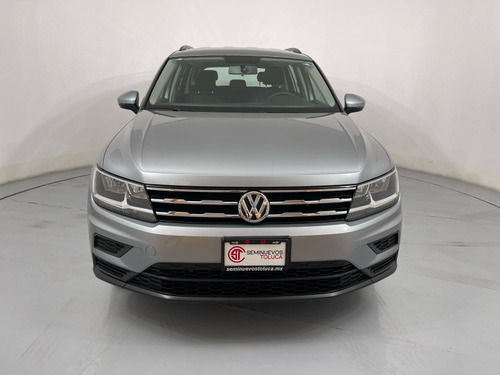 Volkswagen Tiguan TRENDLINE PLUS TSI DSG L4 150 HP