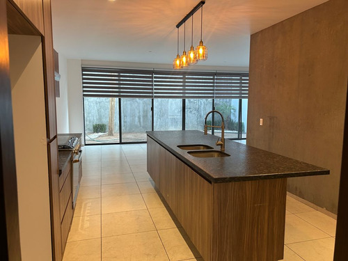 Residencia En La Cima De Zapopan 3 Rec Un Estudio 3 Baños Completos