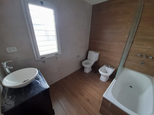 Duplex En Alquiler En Ituzaingo Norte