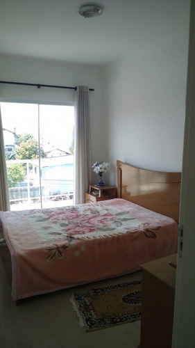 Imagem 13 de 13 de Linda Casa - 04 Dormitórios C/ Suíte E Piscina - Barreiros - 2387