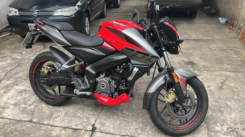 Rouser Ns 200 Año 2017 Impecable Estado.