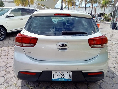 Imagen 6 de 15 de Kia Rio 2020 1.6 Ex Hchback At