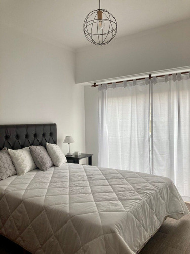 Imagen 5 de 8 de Departamento 2 Ambientes A La Calle Con Balcon Frances En Venta En Mar Del Plata