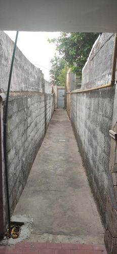 Venta Casa Antigua 2 Dormitorios En Buenas Condiciones - Rosario Barrio Sarmiento Zona Norte