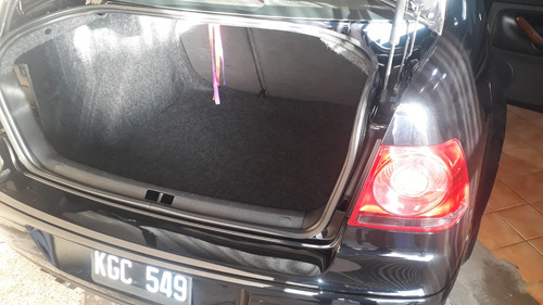 Volkswagen Bora 1.8 Highline T 180cv Cuero