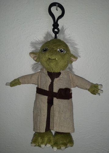 Llavero Grande De Peluche Yoda Star Wars 