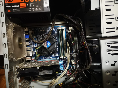 Imagen 4 de 4 de Pc De Escritorio 24gb Ram 3tb Disco