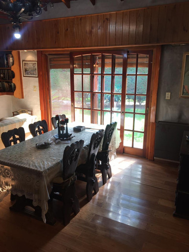 Venta Chalet 6 Ambientes En Bella Vista