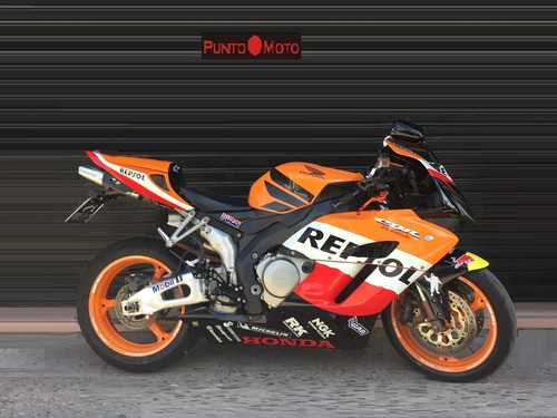 Honda Cbr 1000 Puntomoto 15-2708-9671 Consultar