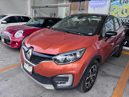 Renault Captur 2.0 Iconic At