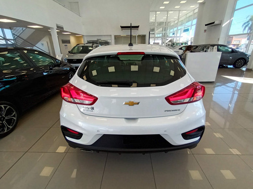 Imagen 17 de 18 de Chevrolet Cruze 5 Premier Mr
