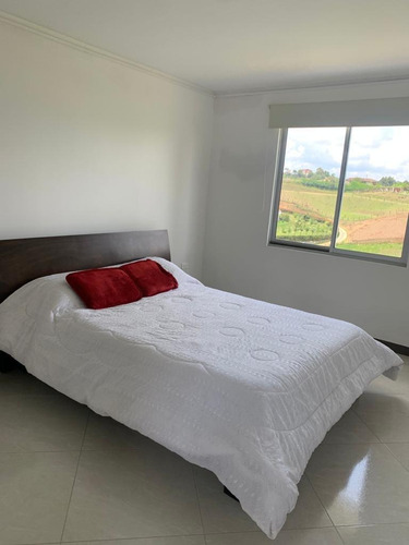 Imagen 9 de 30 de Venta Casa En Marinilla Antioquia, Moderna, Independiente