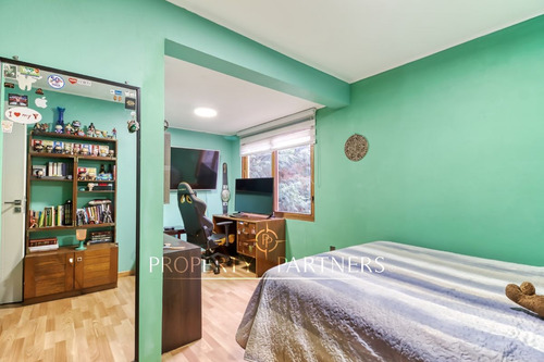 Hermosa Y Amplia Casa Con Excelente Ubicación