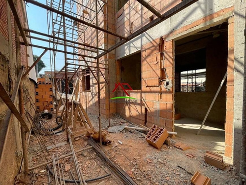 Imagem 17 de 18 de Ótima Área Privativa De 2 Quartos No Santa Amélia! - 2594