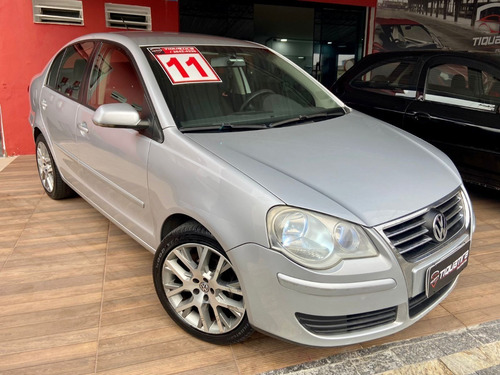 Imagem 1 de 7 de Volkswagen Polo 1.6 Mi 8v Flex 4p Manual