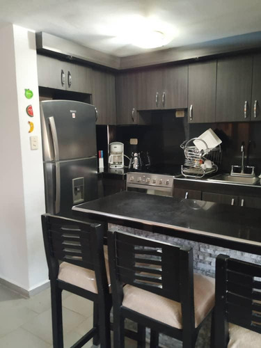 Imagen 8 de 12 de Apartamento En Venta Excelente Ubicacion Vigilancia Privada