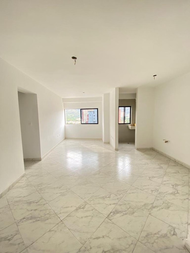 Imagen 20 de 23 de Fernando Guerrero Vende Apartamento En Res Iguazu, Valles De Camoruco