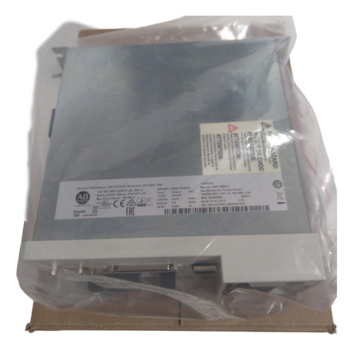 Allen Bradley Kinetix 350 2097-v33pr3-lm Com Garantia