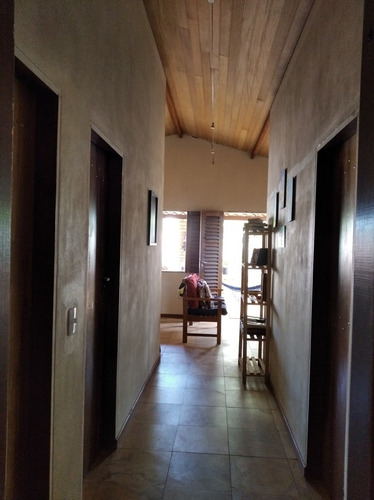 Casa 3 Quartos 1banheiro