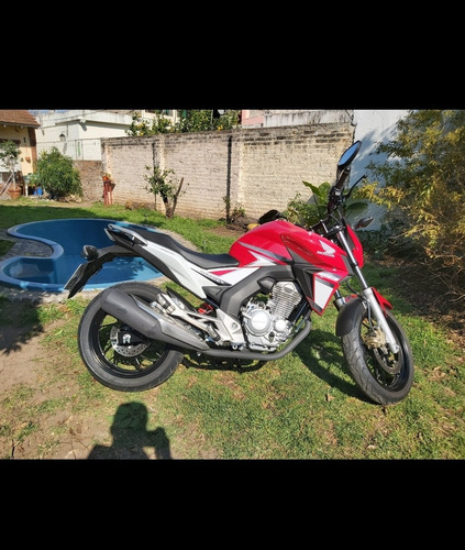 Moto Honda Cb250 Twister Cb 250 Impecable 320km