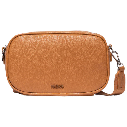 Cartera Bandolera Original Prüne Modelo Adisa Color Camel.