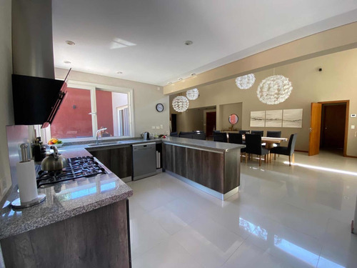 Casa Alquiler La Herradura Polo Country 1000usd Semana