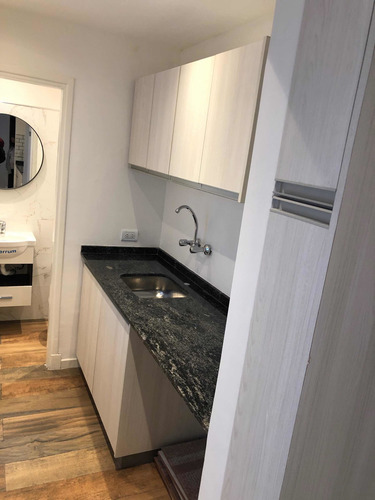 Departamento De 2 Ambientes En Venta Con 2 Patios