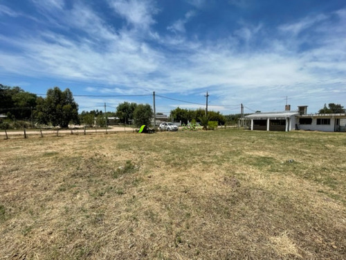 5200 Metros De Terreno Con Casa (a Terminar)