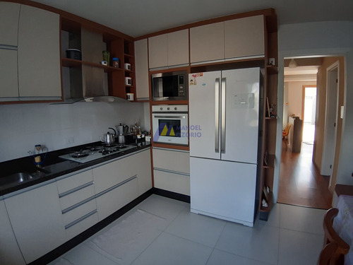Sobrado Triplex A Venda No Bairro Iguaçu - Araucária - 389