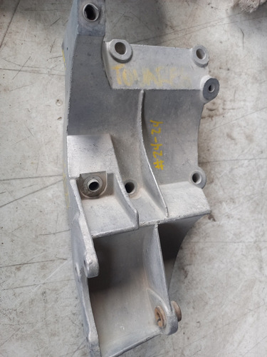 Base Soporte De Alternador Touareg 04-08 # 24 (Usado)