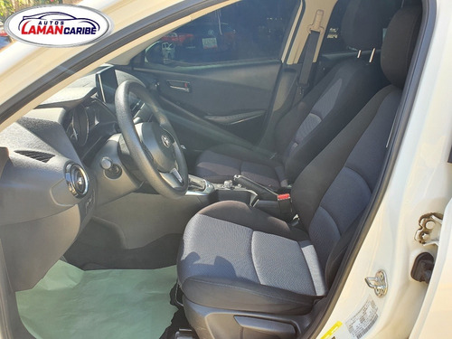 Imagen 6 de 10 de Toyota Yaris