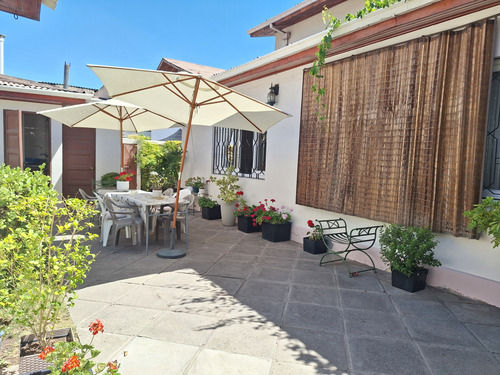 Venta Casa 5d 2b Servicios 2 Pisos Terreno 283/457 Me Ñuñoa