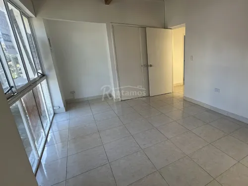 Local En Arriendo En Laureles. Cod A776068