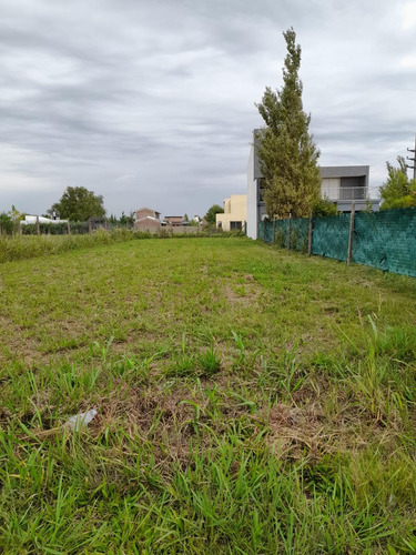 Venta Terreno En Barrio Las Tardes, Roldán