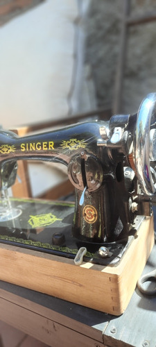 Maquina De Coser Singer