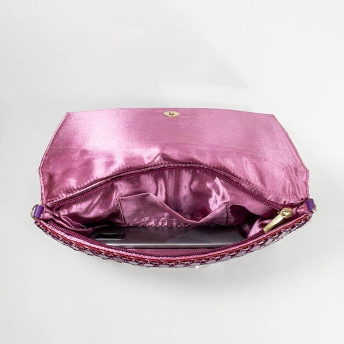 Bolso de mano metálico estilo cartera con correa para el hombro