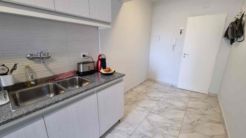 Imagen 3 de 28 de Venta De Departamento En Ramos Mejia