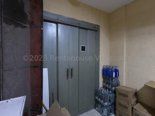 Marydoll Mogollon Vende Extraordinario Edificio Comercial En Centro Barquisimeto-lara