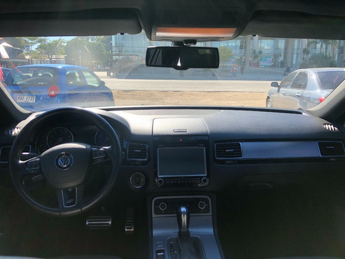 Volkswage Touareg R-line 4.2 V8