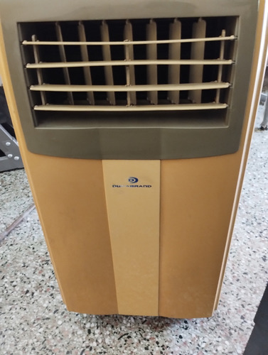 Aire Acondicionado Durabrand Frío/calor Portátil Crema (Usado)