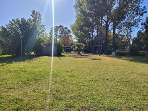 Casa En Venta - 3 Dormitorios 3 Baños - San Juan