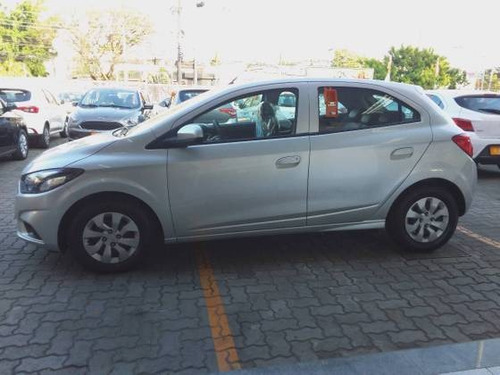 Imagem 6 de 9 de Chevrolet Onix 1.0 Mpfi Lt 8v Flex 4p Manual