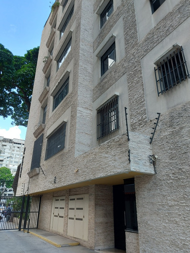 Alquiler De Apartamento En Altamira