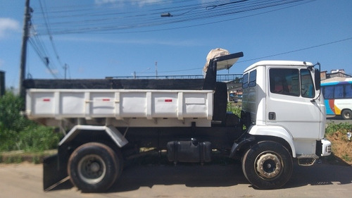 Imagem 1 de 9 de Caminhão 1214 Dá Mercedes Benz