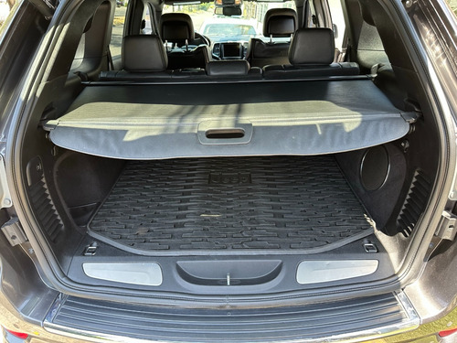 Jeep Grand Cherokee 5.7 Summit 4x4 Mt