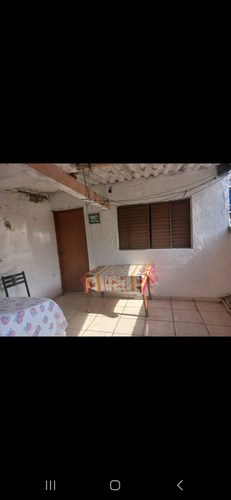 Casa 4 Quartos 4 Banheiros