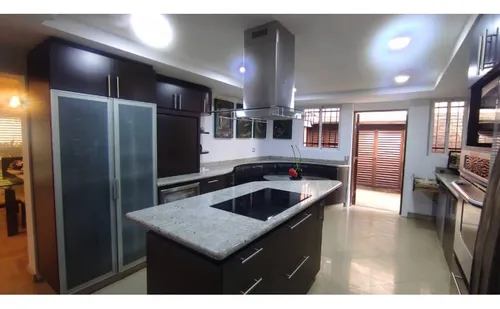 Casa En Venta: La Lagunita.