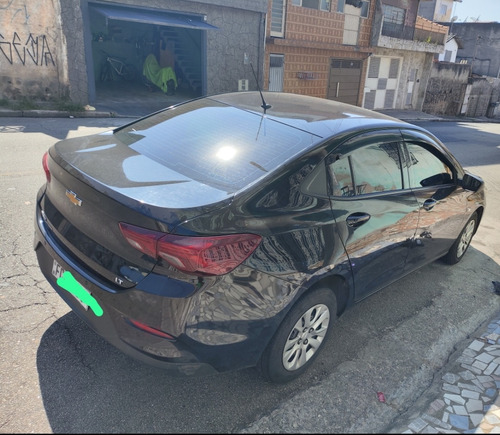 Chevrolet Onix plus 1.0 Lt 4p