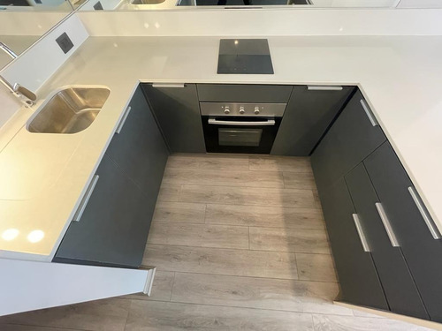 Arriendo Depto 2d 2b, Con Terraza Y Gran Conectividad